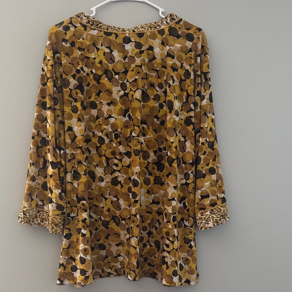 Susan Graver Multicolor Abstract Blouse - Picture 3 of 3